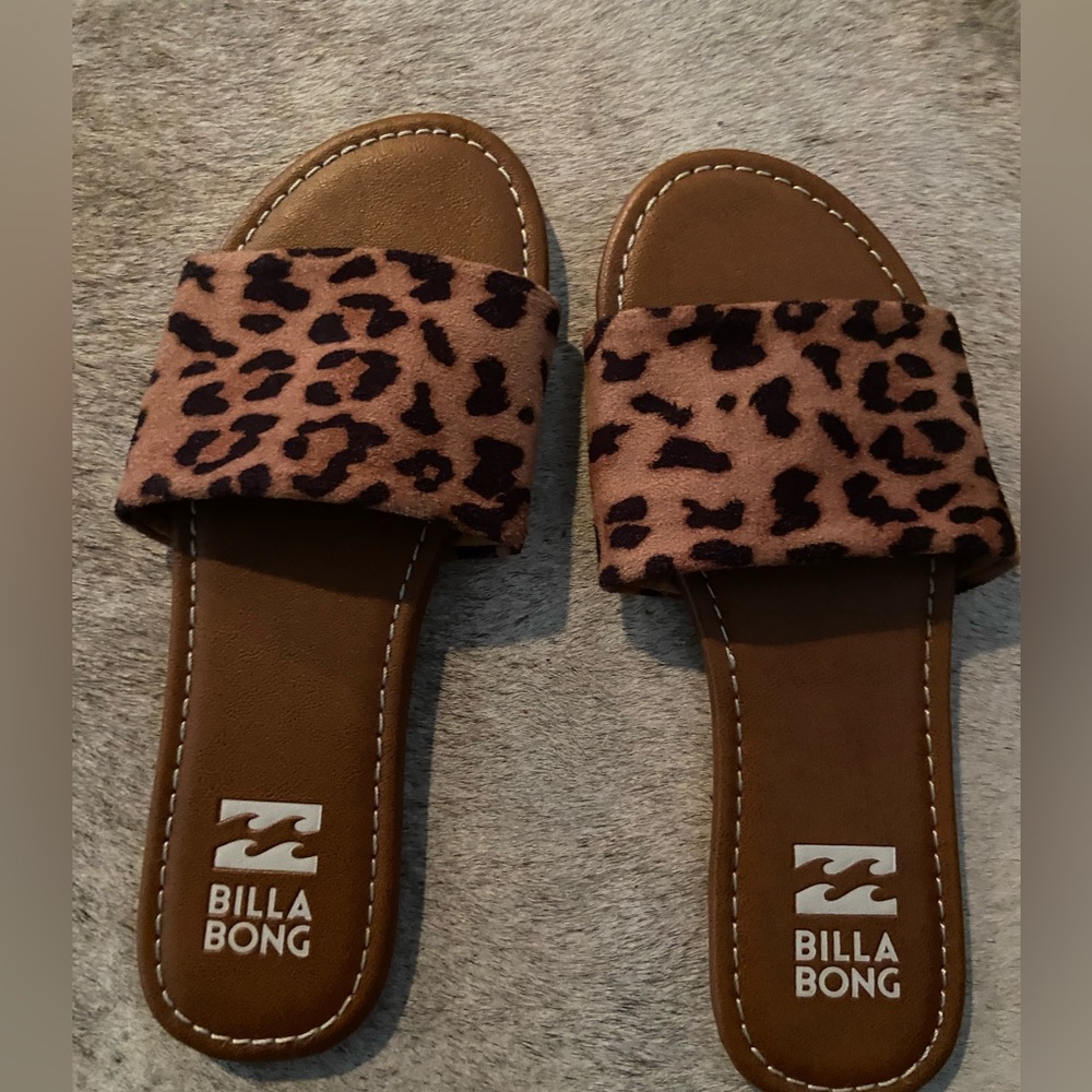 Billabong cheetah print sandals